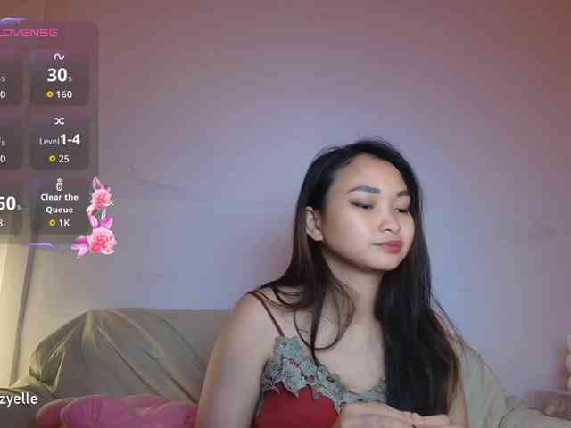 RozyElle webcam