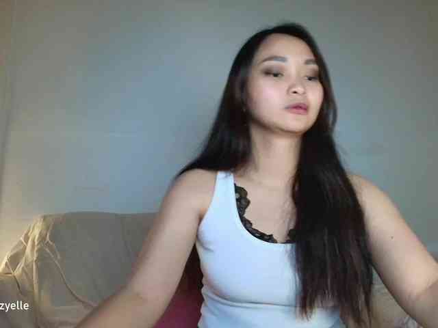 RozyElle webcam