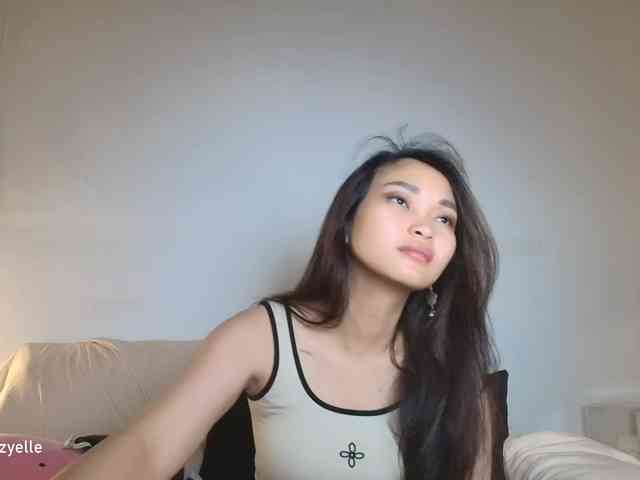 RozyElle webcam