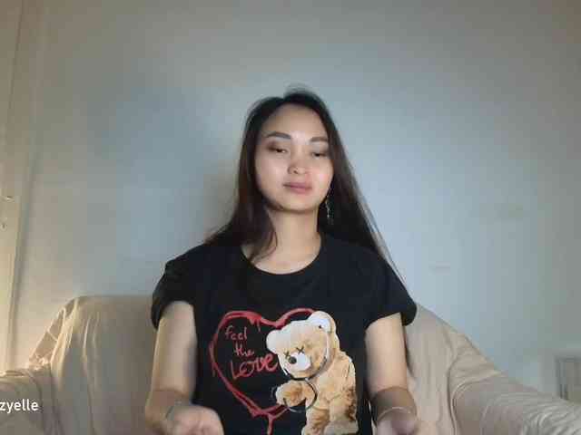 RozyElle webcam