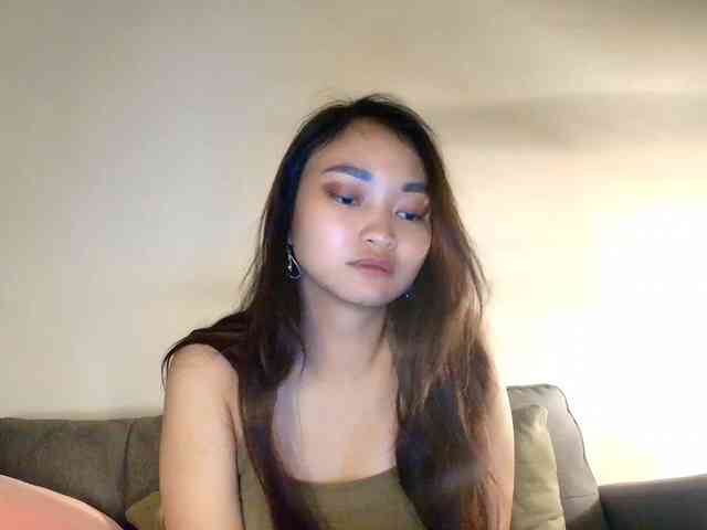 RozyElle webcam