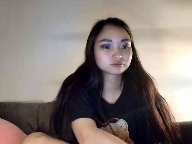 RozyElle webcam