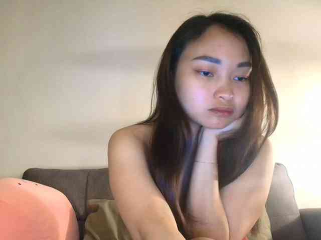RozyElle webcam
