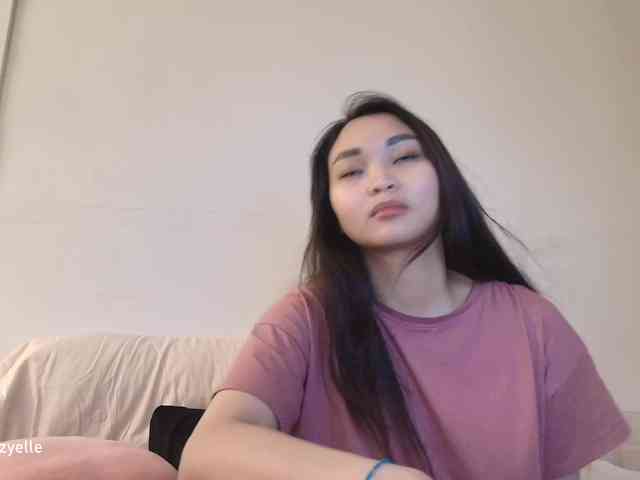 RozyElle webcam