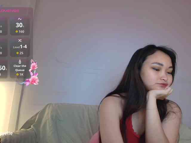 RozyElle webcam