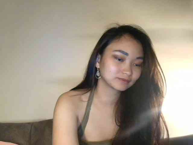 RozyElle webcam