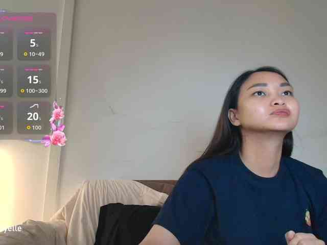 RozyElle webcam