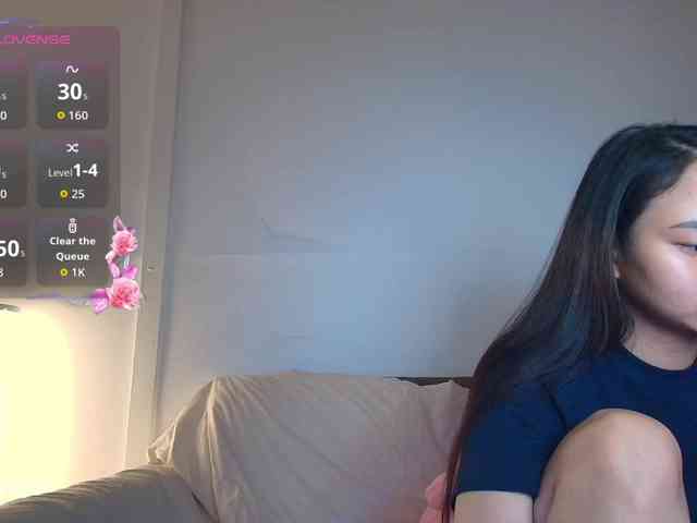 RozyElle webcam