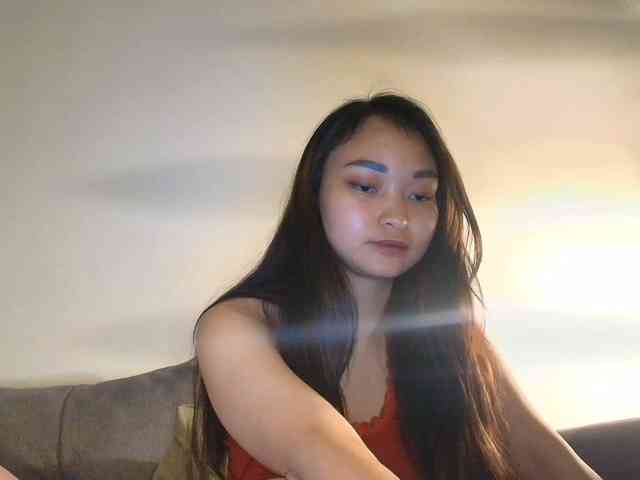 RozyElle webcam