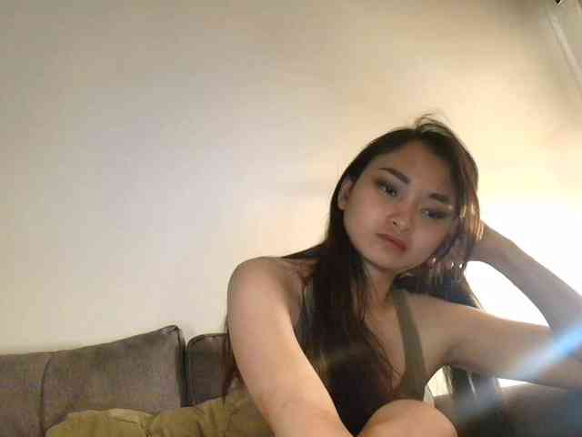 RozyElle webcam