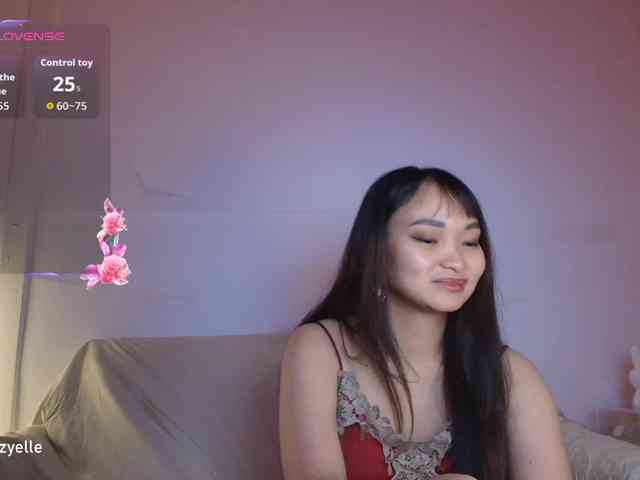 RozyElle webcam