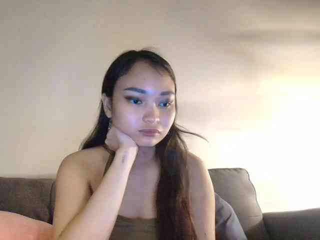 RozyElle webcam