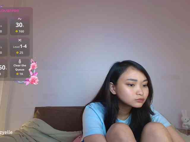 RozyElle webcam