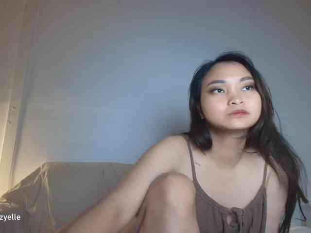RozyElle webcam