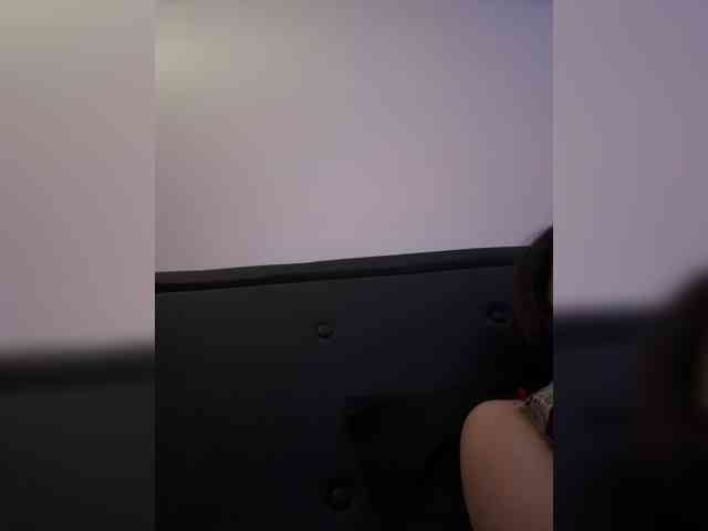 RozyElle webcam
