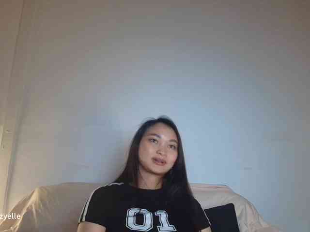 RozyElle webcam