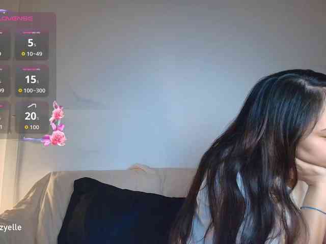 RozyElle webcam