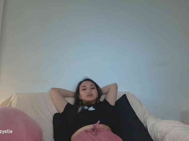 RozyElle webcam