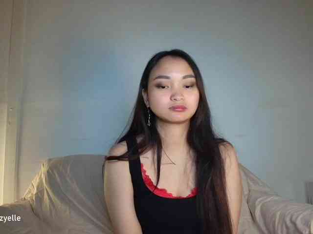 RozyElle webcam