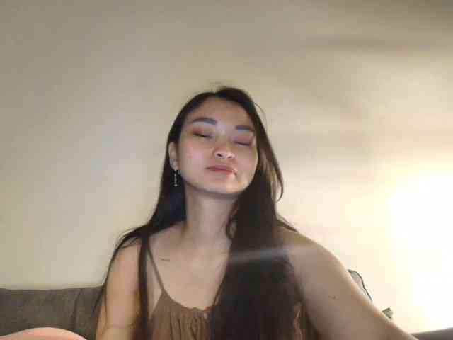 RozyElle webcam