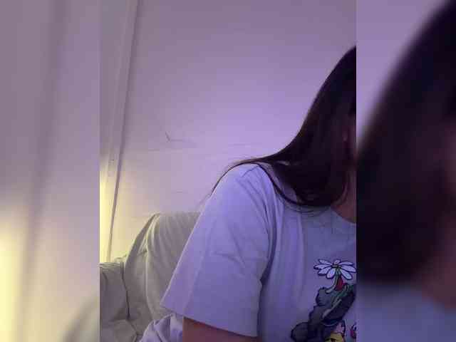 RozyElle webcam