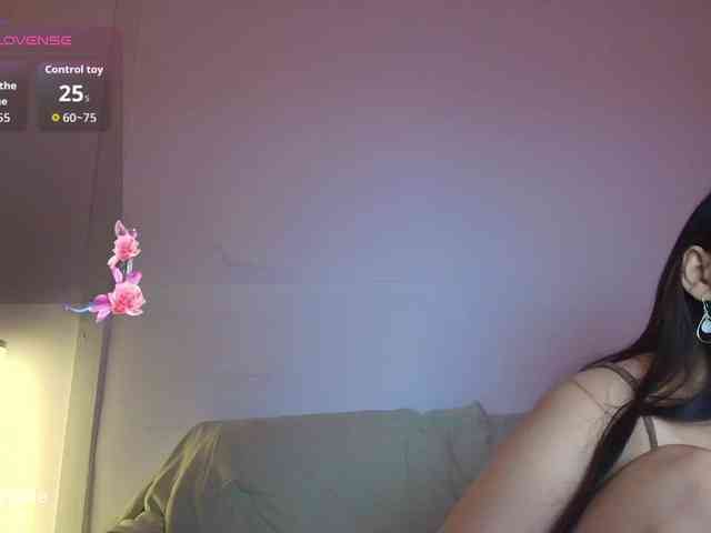 RozyElle webcam