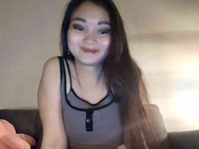 RozyElle webcam