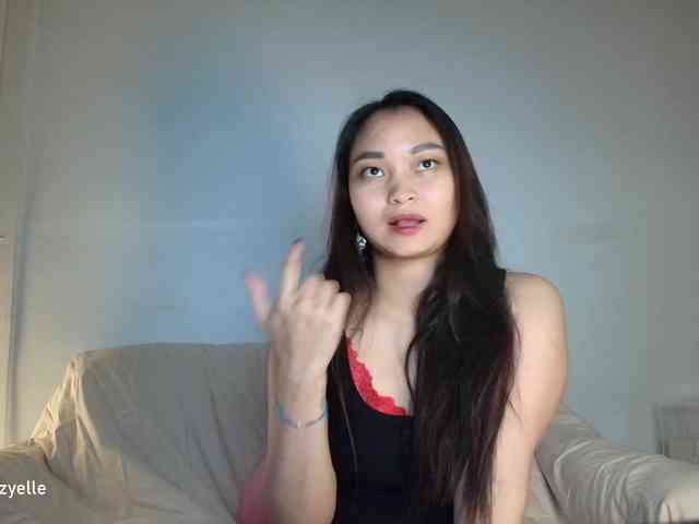 RozyElle webcam