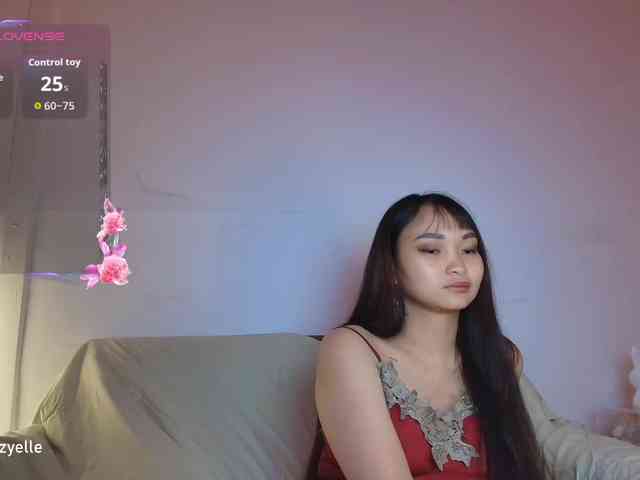 RozyElle webcam