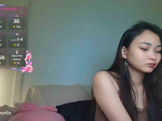 RozyElle webcam