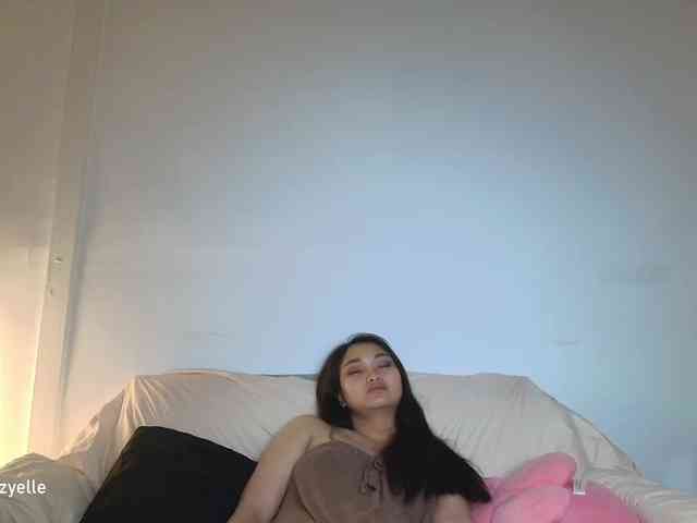 RozyElle webcam