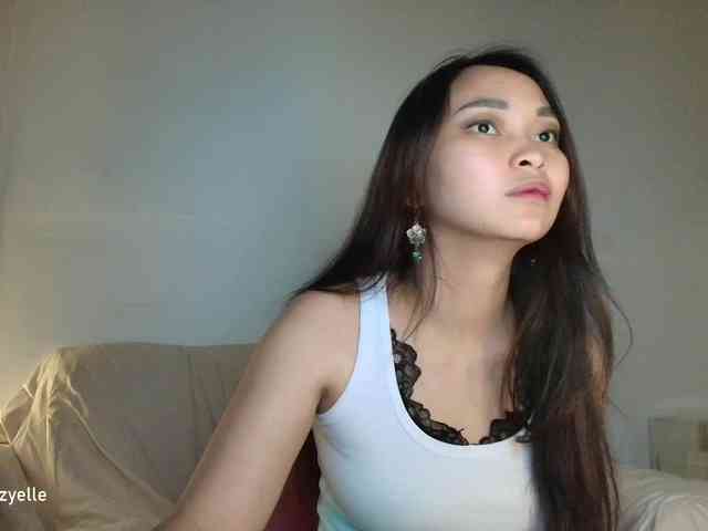 RozyElle webcam