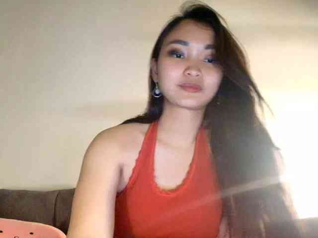 RozyElle webcam