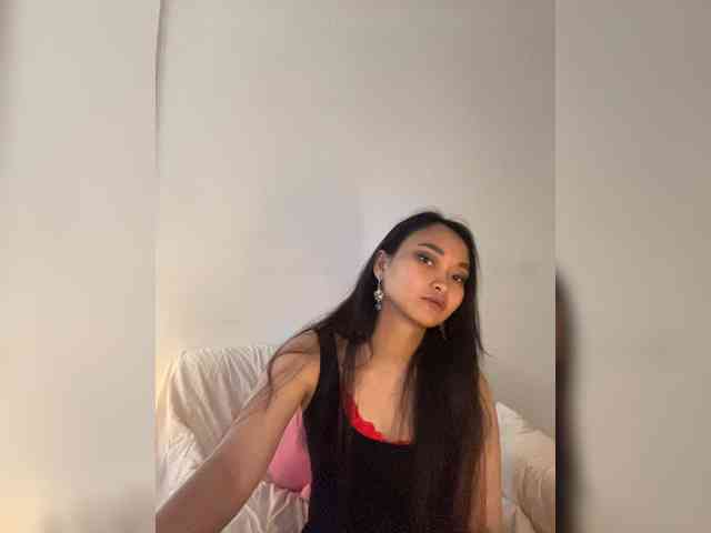 RozyElle webcam