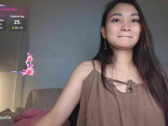 RozyElle webcam