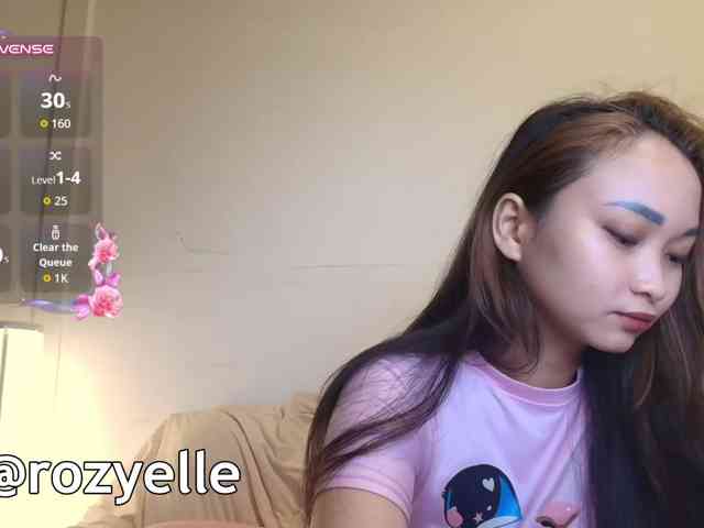 RozyElle webcam