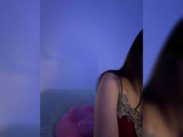 RozyElle webcam