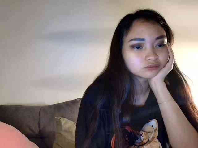 RozyElle webcam