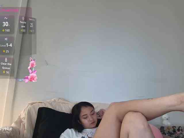 RozyElle webcam