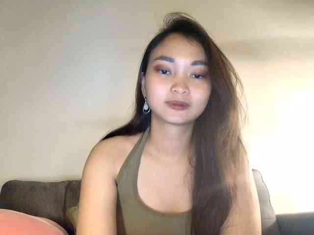 RozyElle webcam