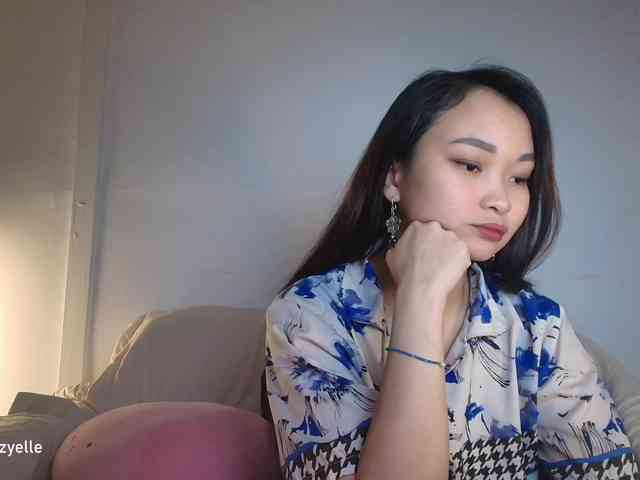 RozyElle webcam