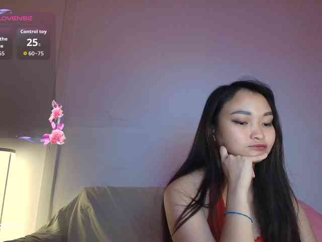 RozyElle webcam