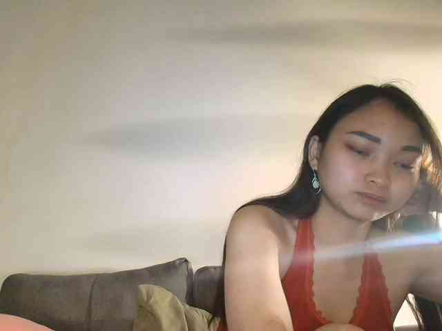 RozyElle webcam