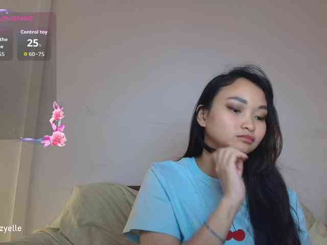 RozyElle webcam