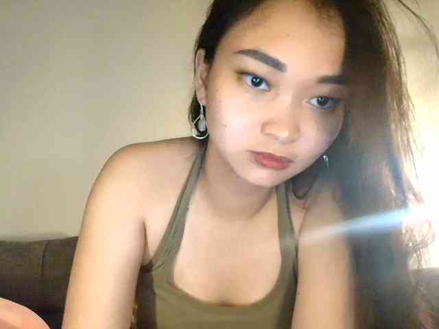 RozyElle webcam