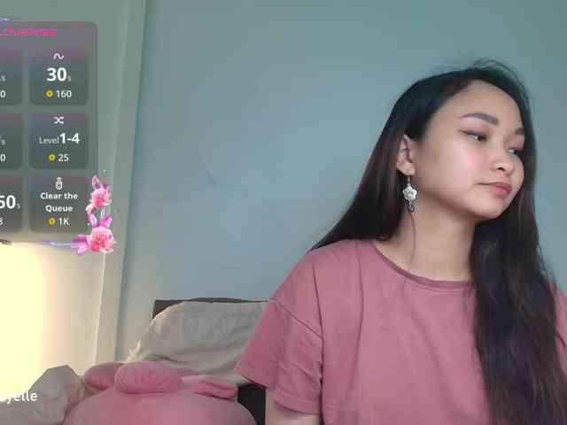 RozyElle webcam