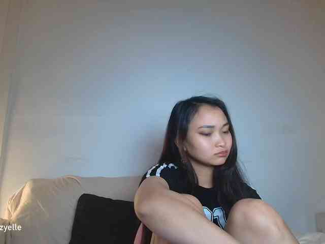 RozyElle webcam
