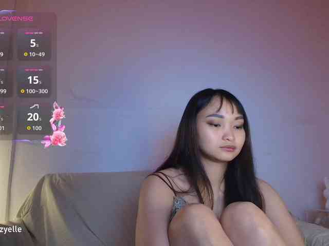 RozyElle webcam