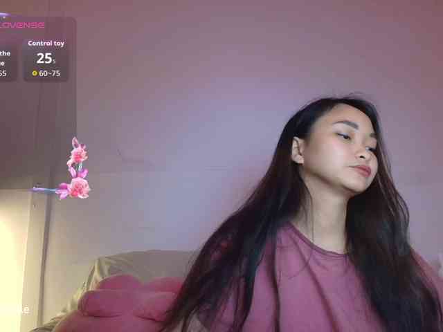RozyElle webcam
