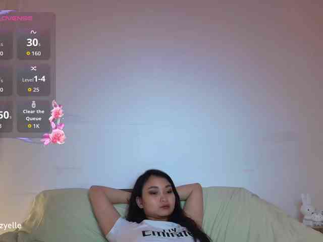 RozyElle webcam